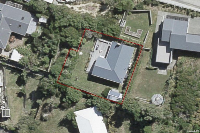 Photo of property in 109 Severn Street, Island Bay, Wellington, 6023