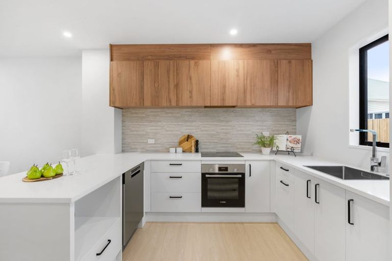 Photo of property in 1/69 Elizabeth Street, Riccarton, Christchurch, 8041