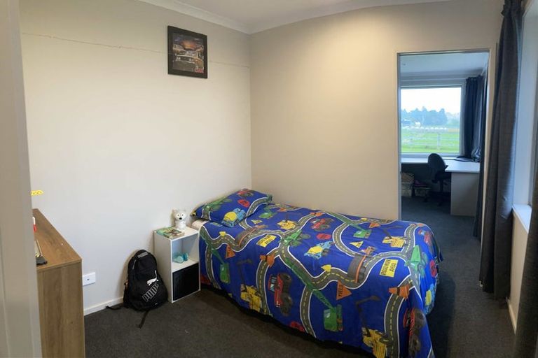 Photo of property in 932 Salisbury Road, Midhirst, Stratford, 4394