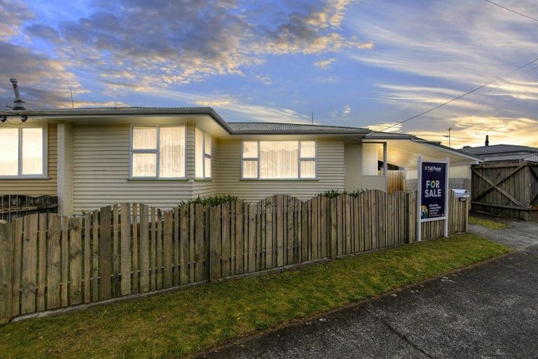 Photo of property in 7 Benge Crescent, Clouston Park, Upper Hutt, 5018