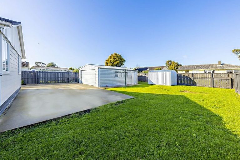 Photo of property in 45 Idlewild Avenue, Mangere, Auckland, 2022