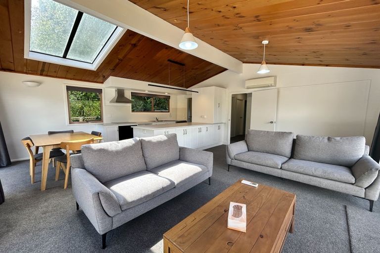 Photo of property in 8 Evergreen Place, Sunshine Bay, Queenstown, 9300