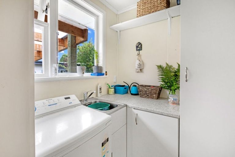 Photo of property in 38 Farm Street, Lumsden, 9730