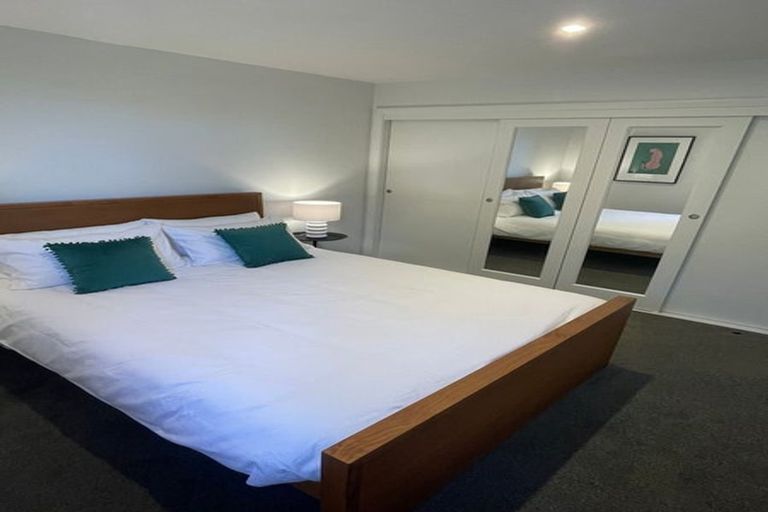 Photo of property in 14 Highbury Road, Highbury, Wellington, 6012