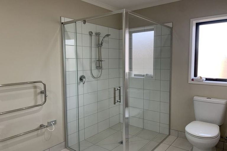 Photo of property in 6 Lindis Place, Poraiti, Napier, 4112