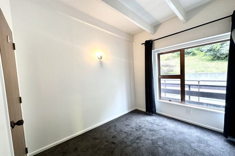 Photo of property in 17f1 Wrights Hill Road, Karori, Wellington, 6012