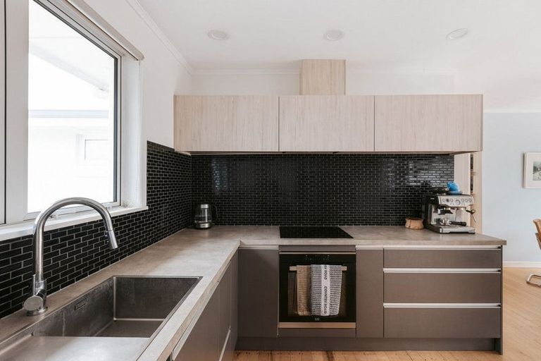 Photo of property in 13 Tupaea Place, Otumoetai, Tauranga, 3110