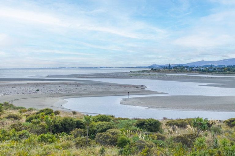 Photo of property in 260 Manly Street, Paraparaumu Beach, Paraparaumu, 5032