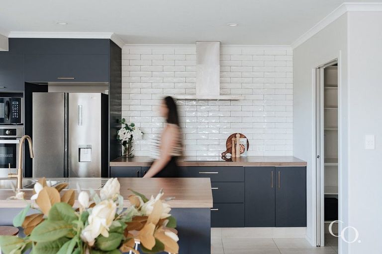 Photo of property in 72 Adler Drive, Ohauiti, Tauranga, 3112