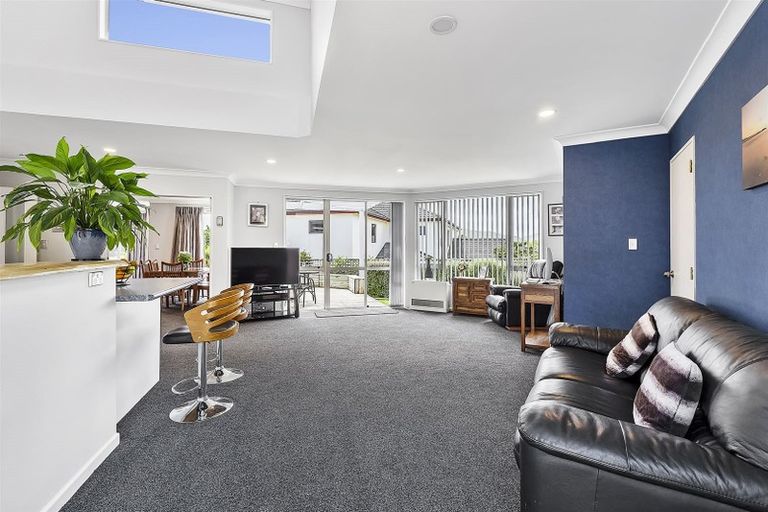 Photo of property in 23 The Masthead, Whitby, Porirua, 5024