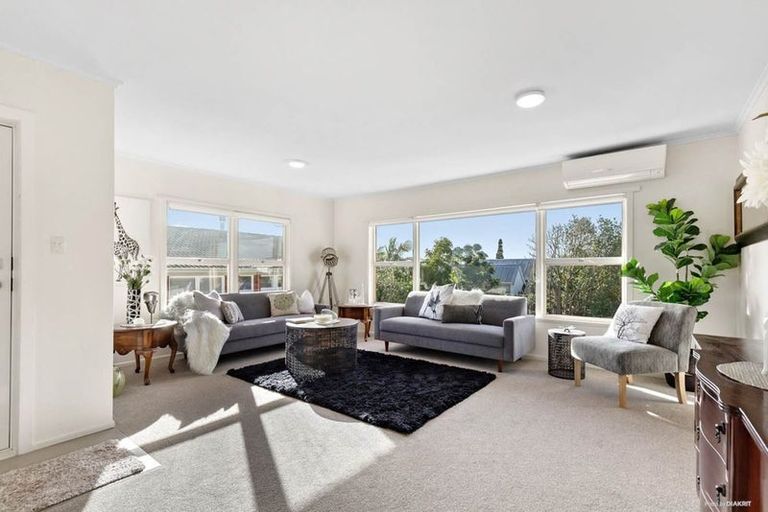 Photo of property in 4/342 Lake Road, Hauraki, Auckland, 0622