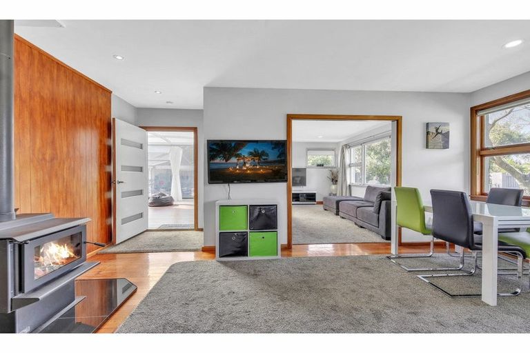 Photo of property in 75 Kowhai Avenue, Rangiora, 7400