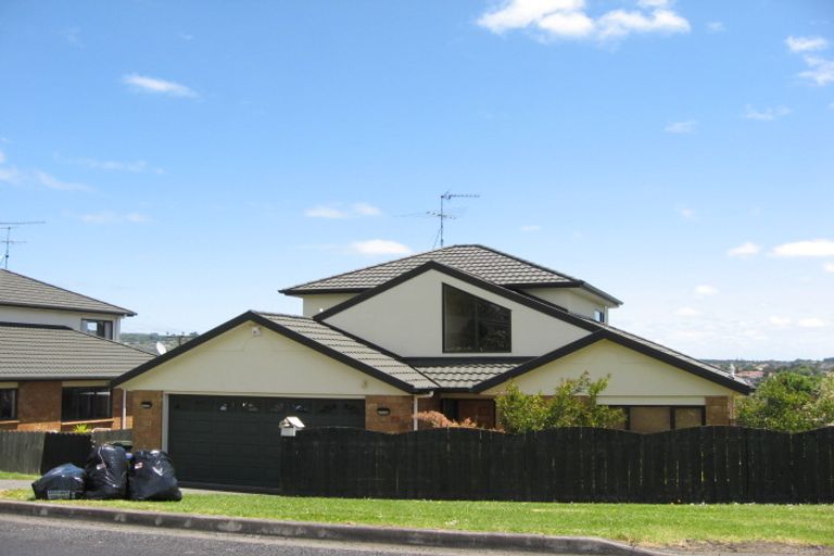 Photo of property in 2a Ngahere Road, Pukekohe, 2120