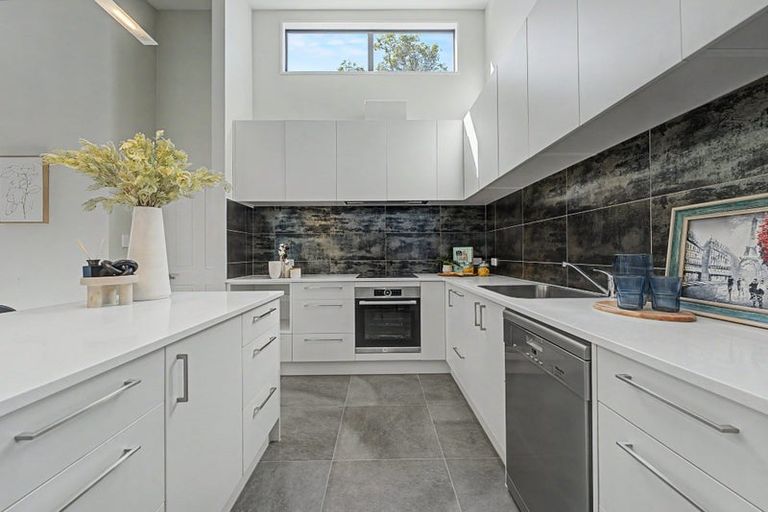 Photo of property in 151a Olliviers Road, Phillipstown, Christchurch, 8011
