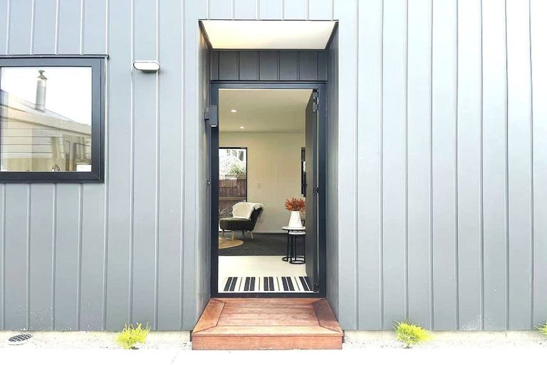 Photo of property in 2/21 Spencer Street, Addington, Christchurch, 8024