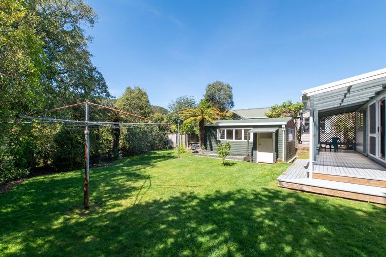 Photo of property in 8 Te Mu Road, Lake Tarawera, Rotorua, 3076