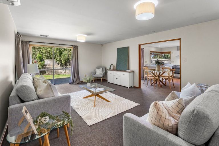 Photo of property in 2/45b Trafford Street, Harewood, Christchurch, 8051