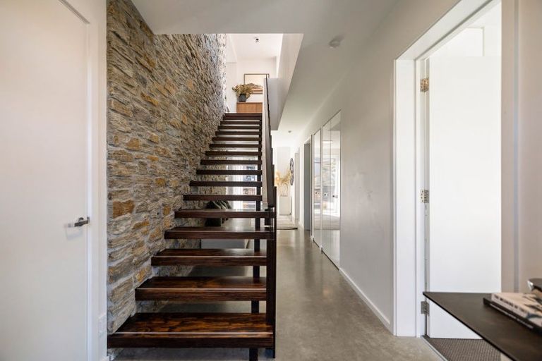Photo of property in St Andrews Park, 66 Highview Terrace, Queenstown, 9300
