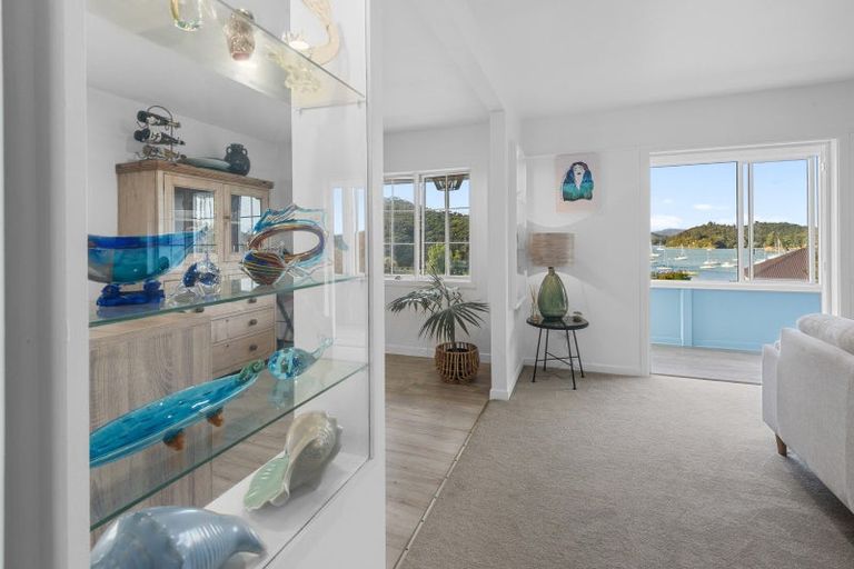 Photo of property in 8 Kakapu Road, Okiato, Russell, 0272