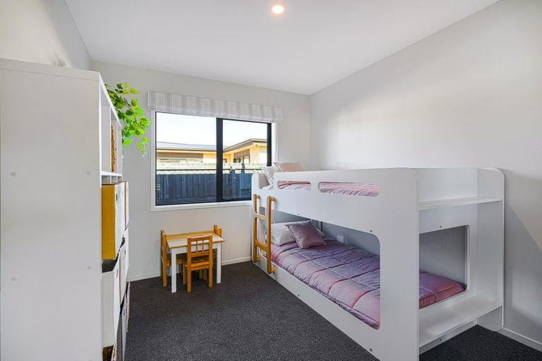 Photo of property in 42 Flint Road, Rolleston, 7614