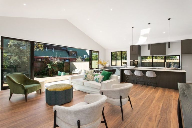 Photo of property in 19 Berry Street, St Albans, Christchurch, 8014