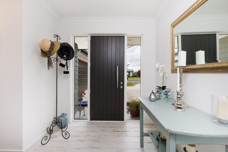 Photo of property in 10 Cherry Place, Feilding, 4702