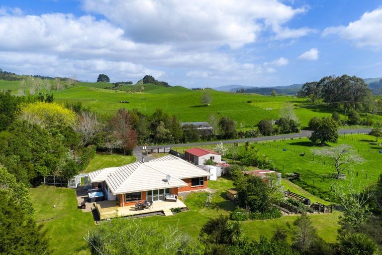 Photo of property in 1058 Old Mountain Road, Waitetuna, Raglan, 3295