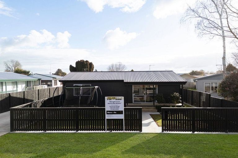 Photo of property in 115a Tennyson Street, Leamington, Cambridge, 3432