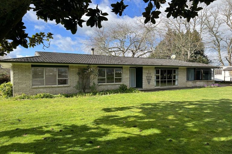 Photo of property in 166 Saint Kilda Road, Cambridge, 3493