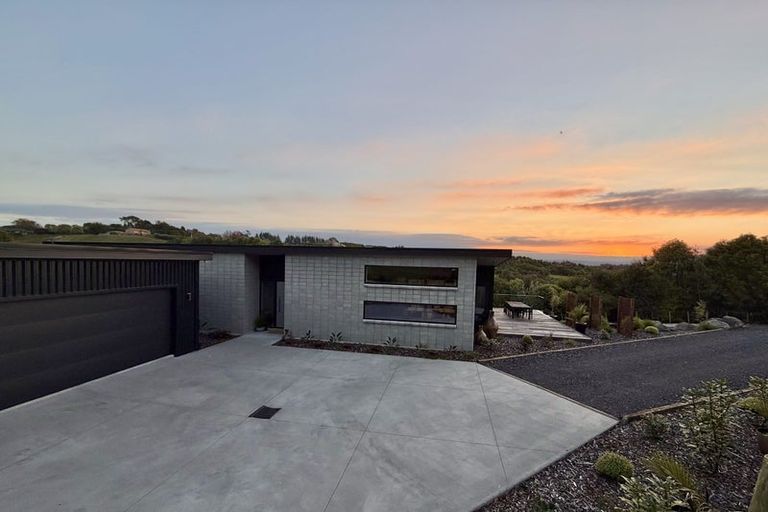 Photo of property in 17 Nga Parae Road, Oropi, Tauranga, 3173