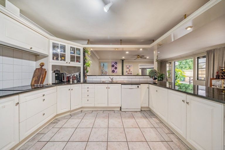 Photo of property in 29 Clearwater Terrace, Brown Owl, Upper Hutt, 5018