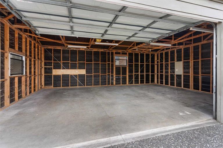 Photo of property in 214 Leander Road, Whangamata, 3620