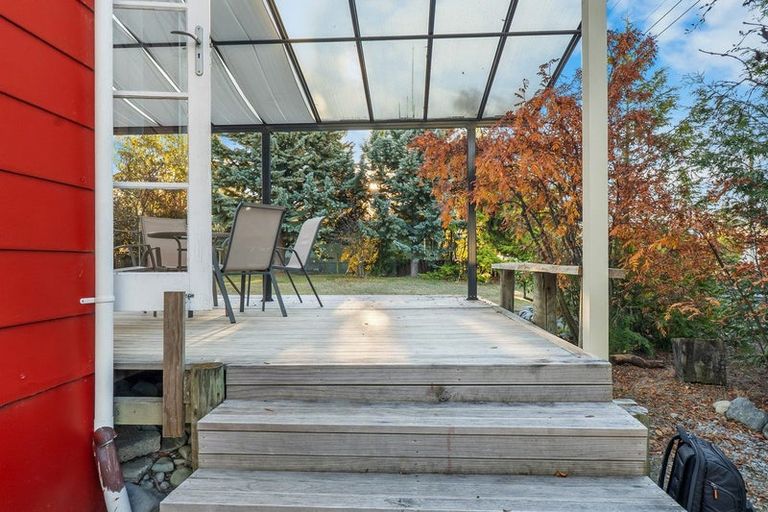 Photo of property in 36 Jollie Road, Twizel, 7901