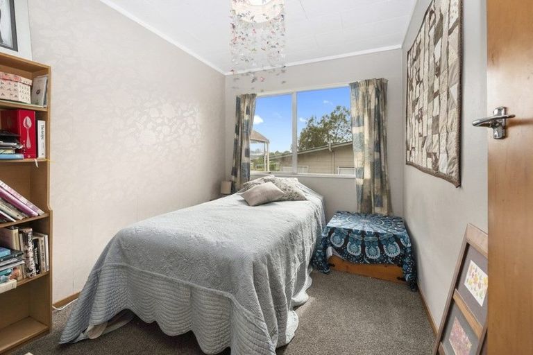 Photo of property in 30 Gallony Avenue, Massey, Auckland, 0614