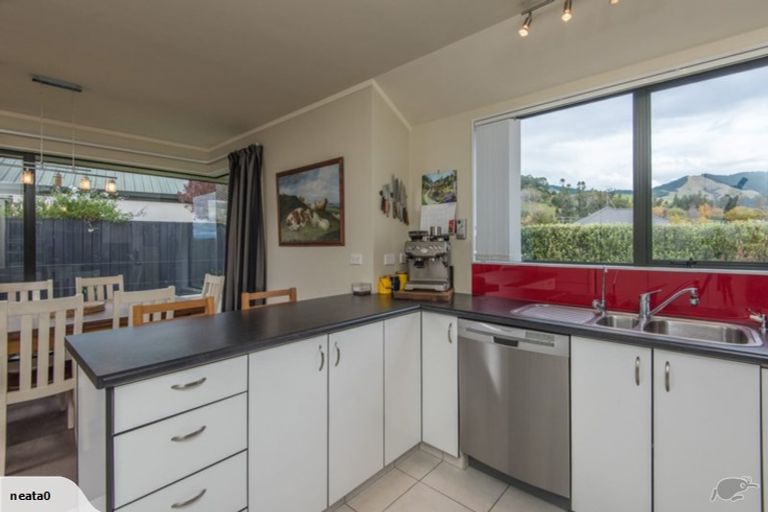 Photo of property in 60 Kingsford Drive, Stoke, Nelson, 7011