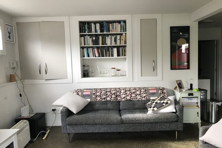 Photo of property in Fitzroy Flats, 7a Fitzroy Street, Feilding, 4702
