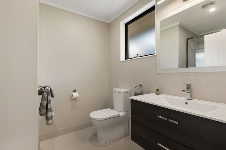 Photo of property in 70 Newcastle Street, Clyde, 9330
