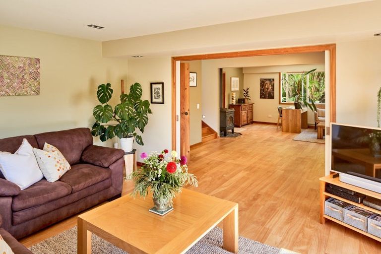 Photo of property in 343 Takapu Road, Takapu Valley, Wellington, 5028