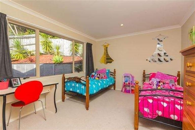 Photo of property in 9 Hornsey Avenue, Henderson, Auckland, 0612