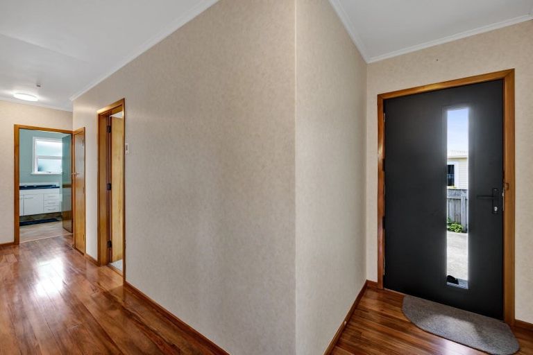 Photo of property in 44 Celia Street, Stratford, 4332