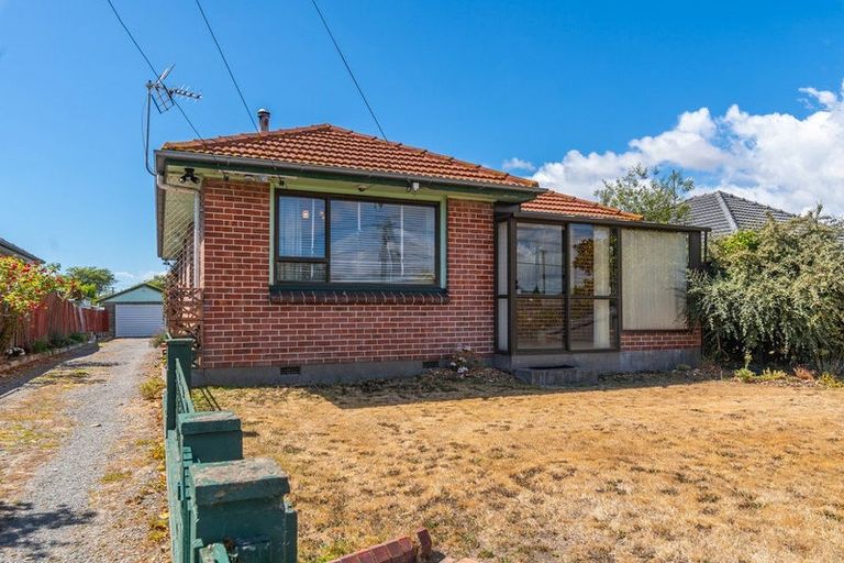 Photo of property in 76 Mackworth Street, Woolston, Christchurch, 8062