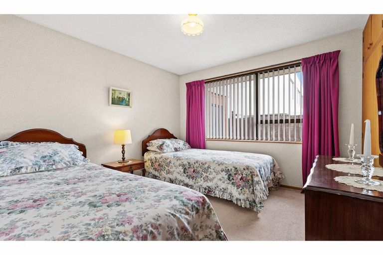 Photo of property in 4 Limburg Lane, Spreydon, Christchurch, 8024