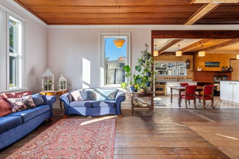 Photo of property in 36 Pensher Street, Waitahuna, Lawrence, 9593