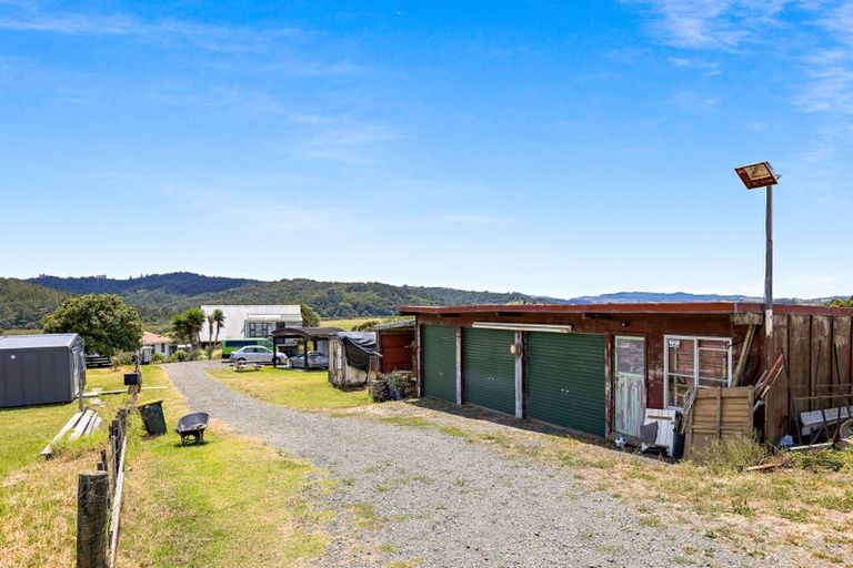 Photo of property in 380 Kaipara Coast Highway, Helensville, Kaukapakapa, 0871