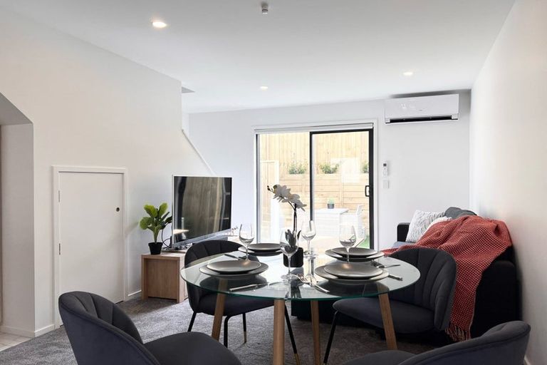 Photo of property in 8/14 Nova Place, Christchurch Central, Christchurch, 8011
