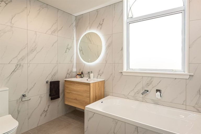 Photo of property in 223 Maidstone Road, Avonhead, Christchurch, 8042