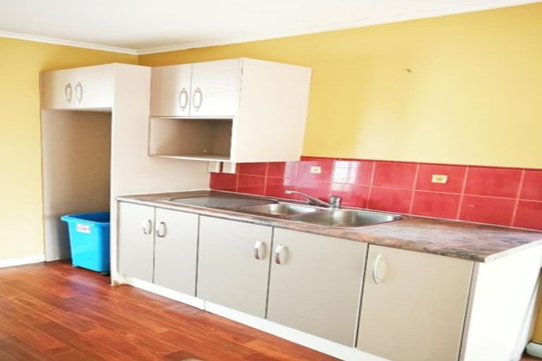 Photo of property in 1/34 Miro Street, New Lynn, Auckland, 0600