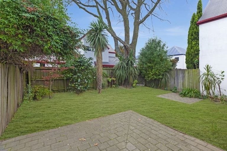 Photo of property in 10 Mayfair Street, Riccarton, Christchurch, 8011