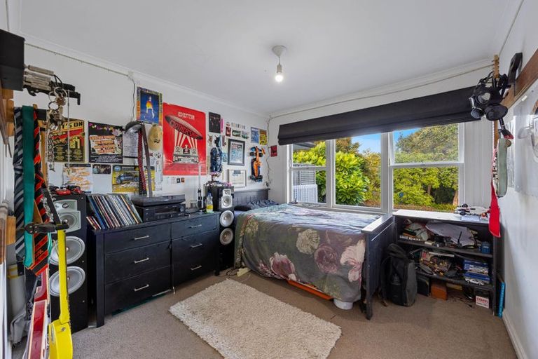 Photo of property in 6 Kerry Dell, Cockle Bay, Auckland, 2014