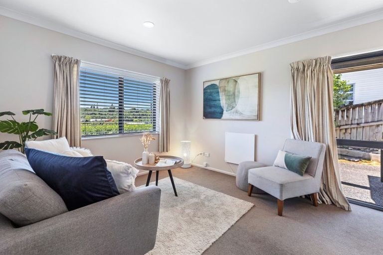 Photo of property in 18 Ko Place, Pyes Pa, Tauranga, 3112